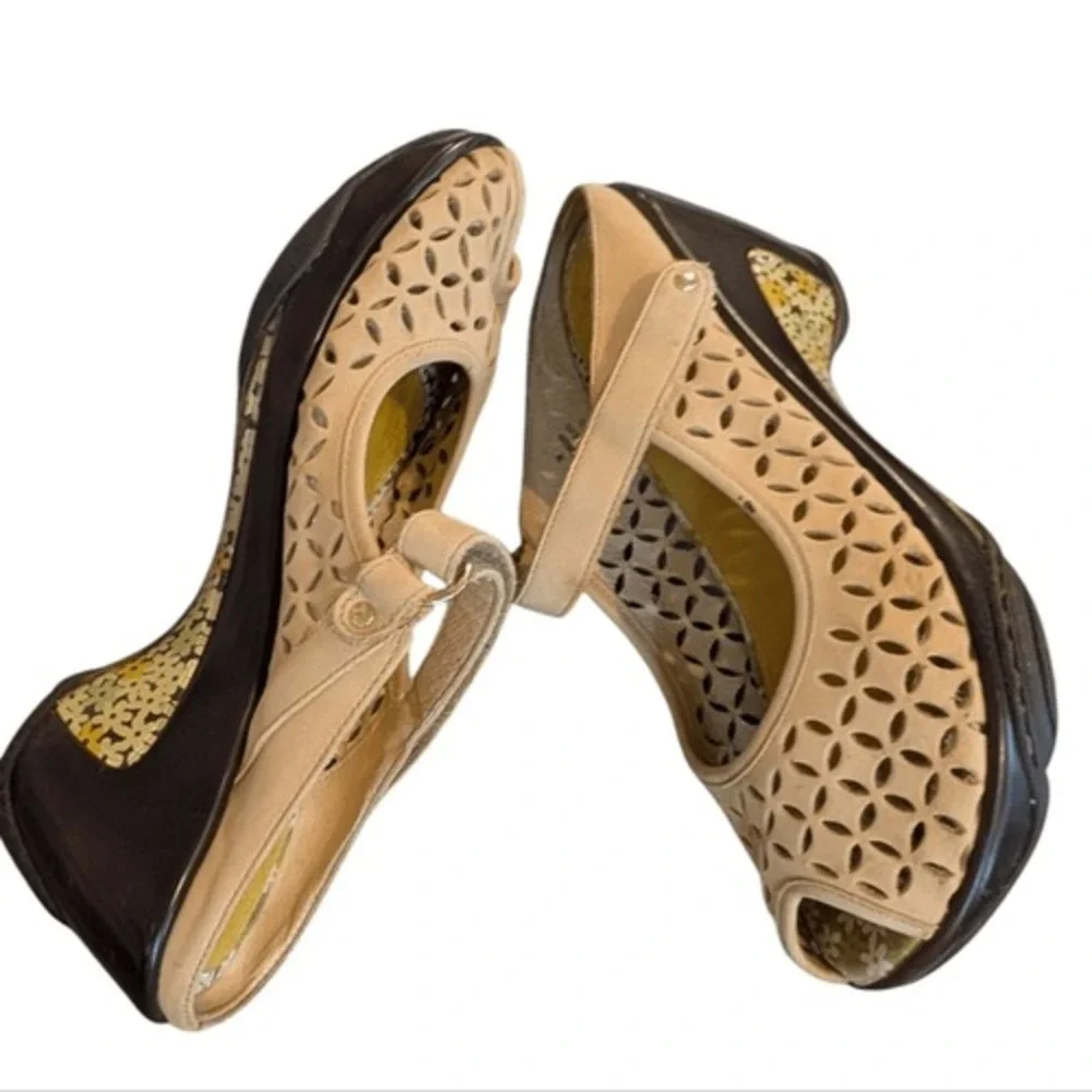 Jambu J-41 Women's Journey Encore‎ Wedge Leather Sandal Size 7